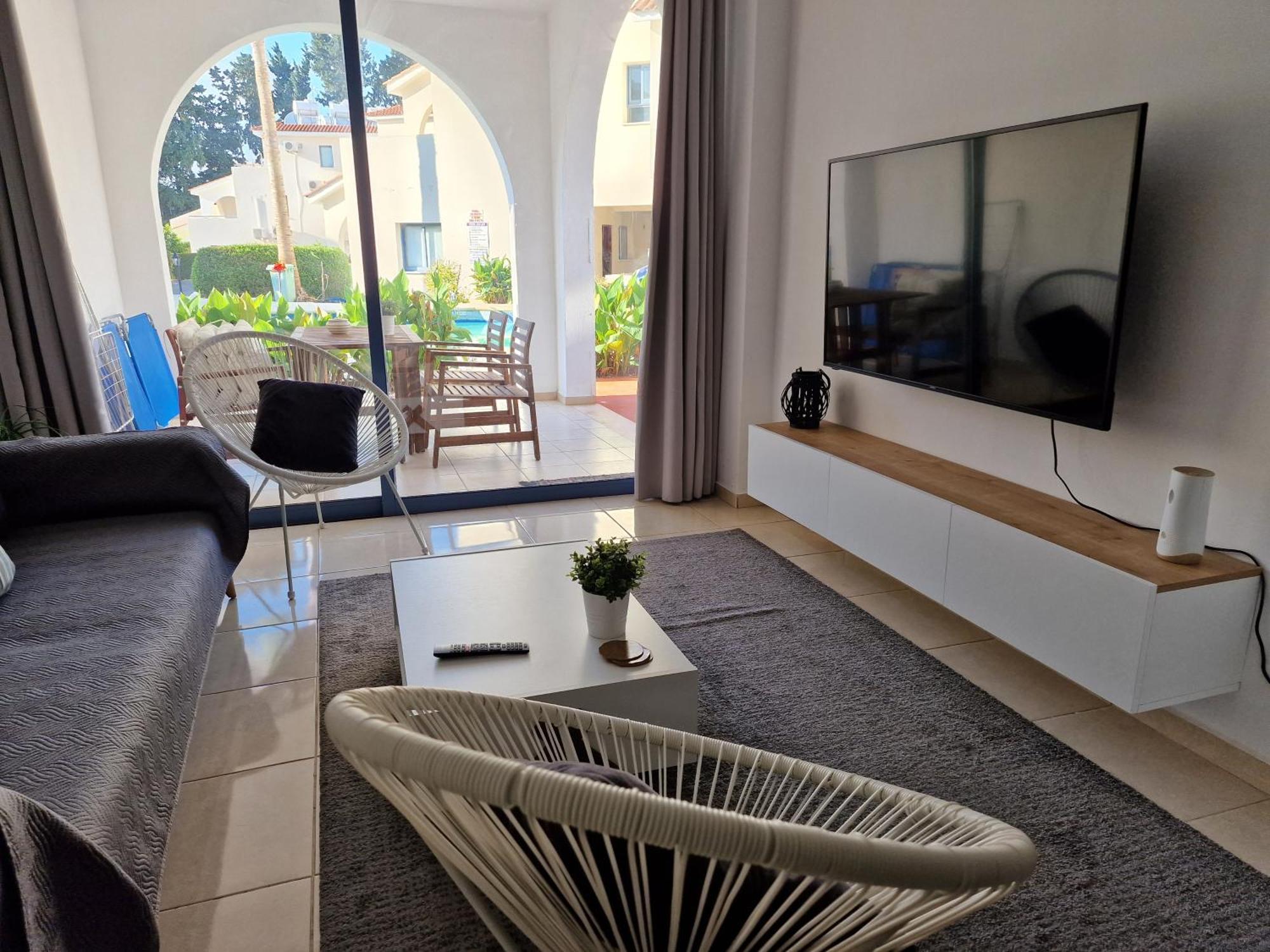 Blue Pearl With Pool In Kato Appartement Paphos